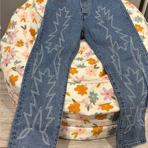 Stylish Blue Embroidered Women's Jeans